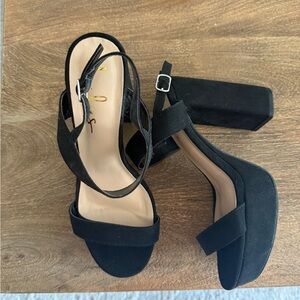 Women’s Black Platform Block Heel Sandals - Unbranded